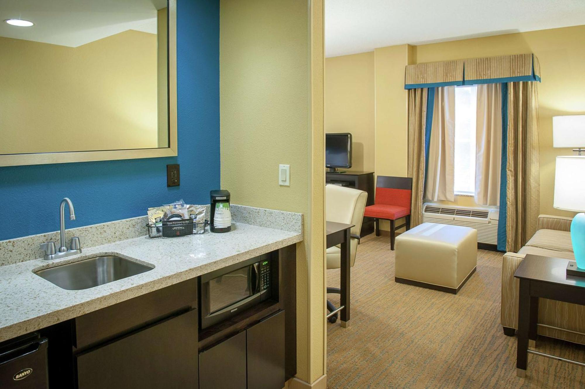 Hampton Inn & Suites St. Petersburg/Downtown Bagian luar foto