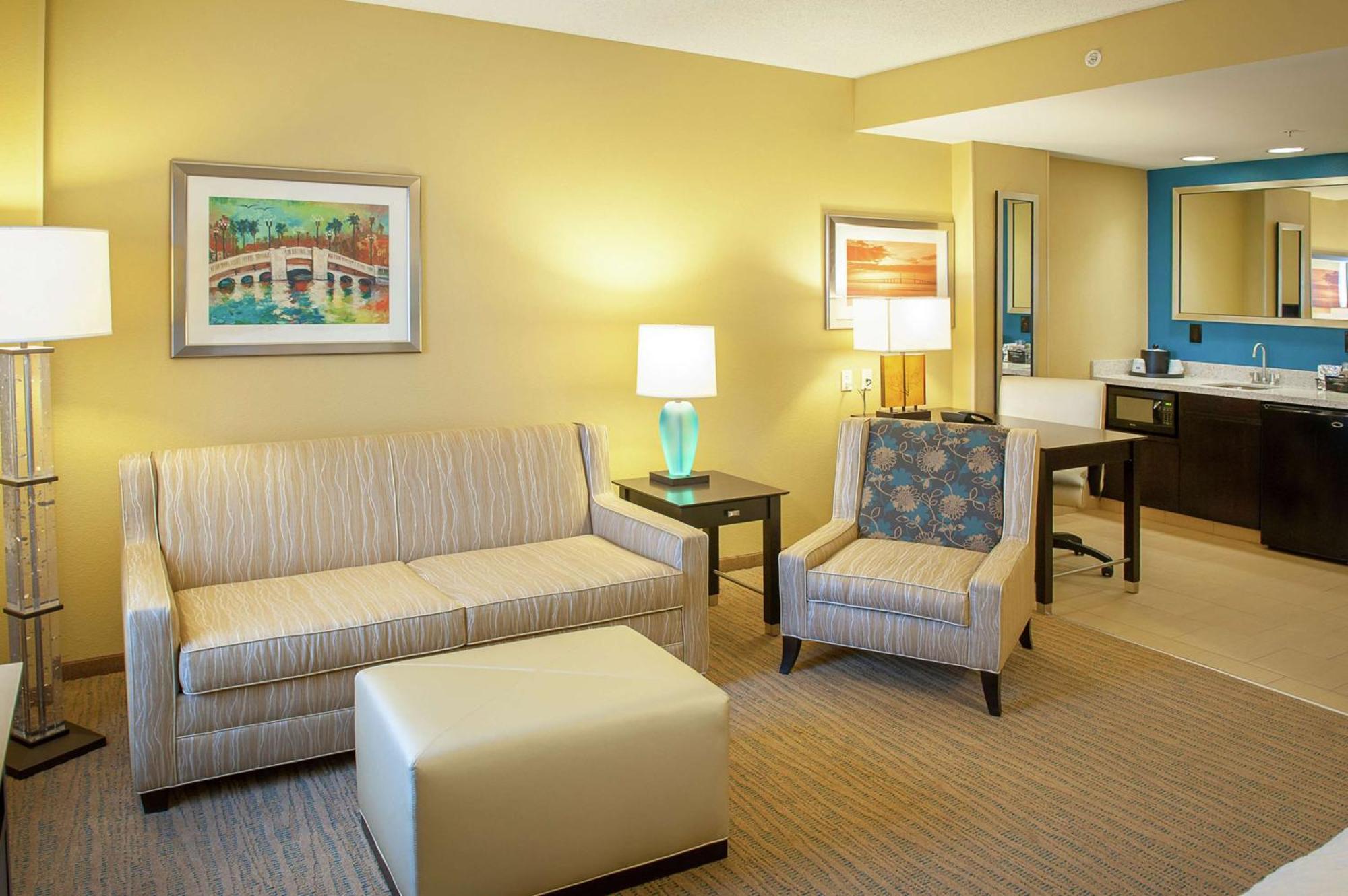 Hampton Inn & Suites St. Petersburg/Downtown Bagian luar foto