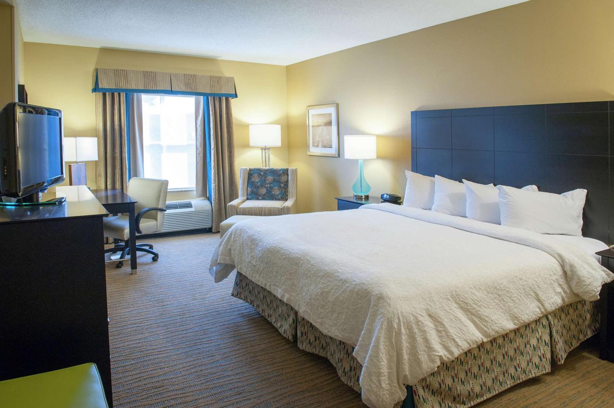 Hampton Inn & Suites St. Petersburg/Downtown Bagian luar foto
