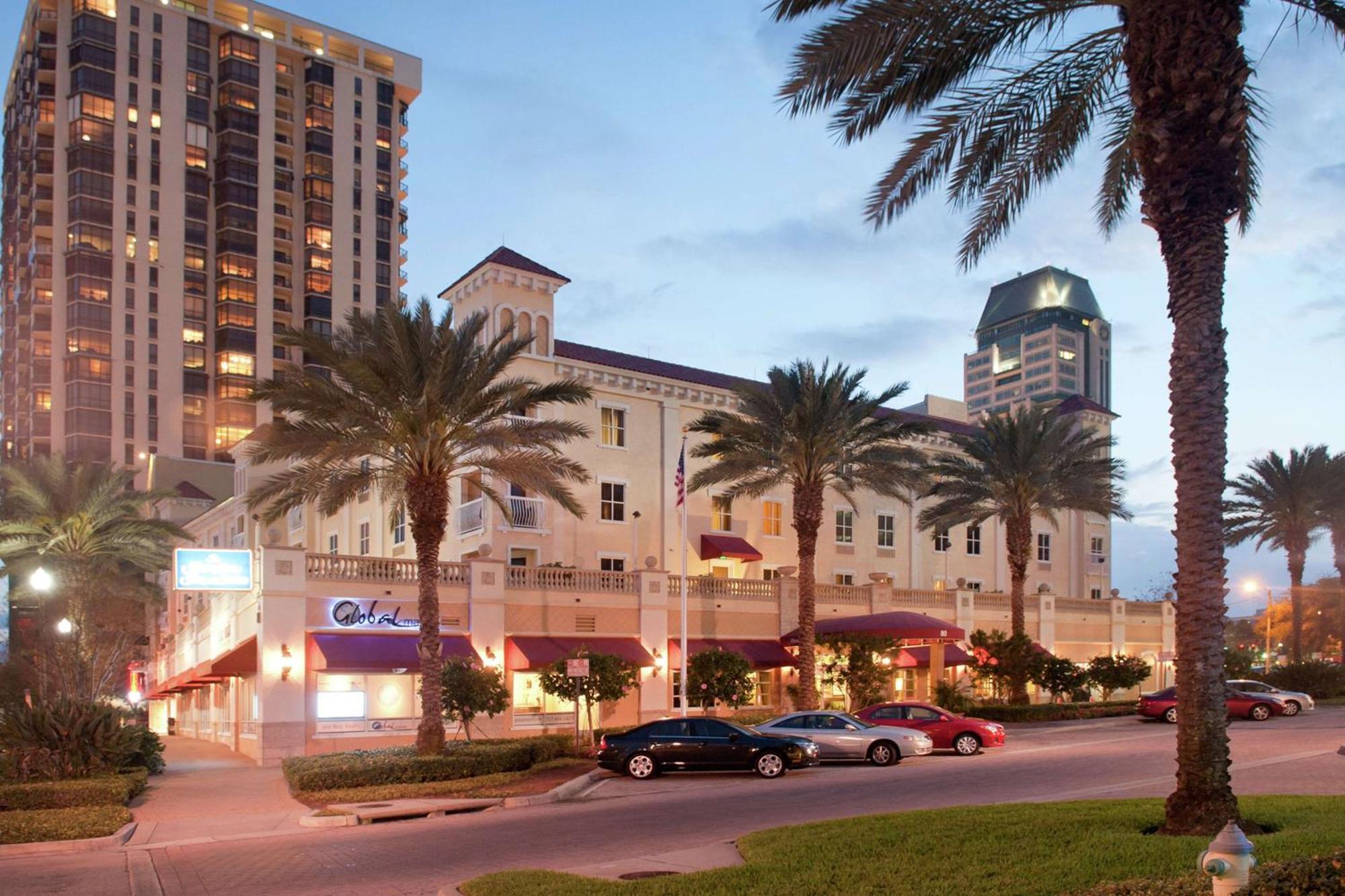Hampton Inn & Suites St. Petersburg/Downtown Bagian luar foto