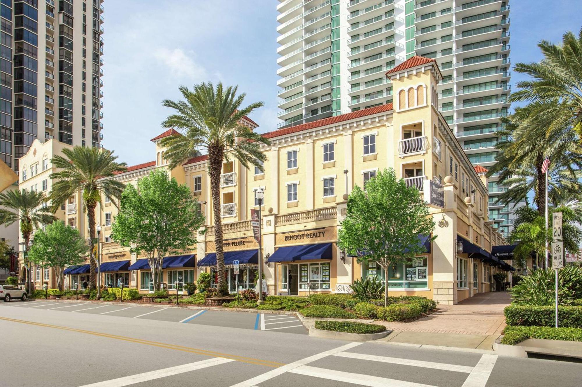 Hampton Inn & Suites St. Petersburg/Downtown Bagian luar foto