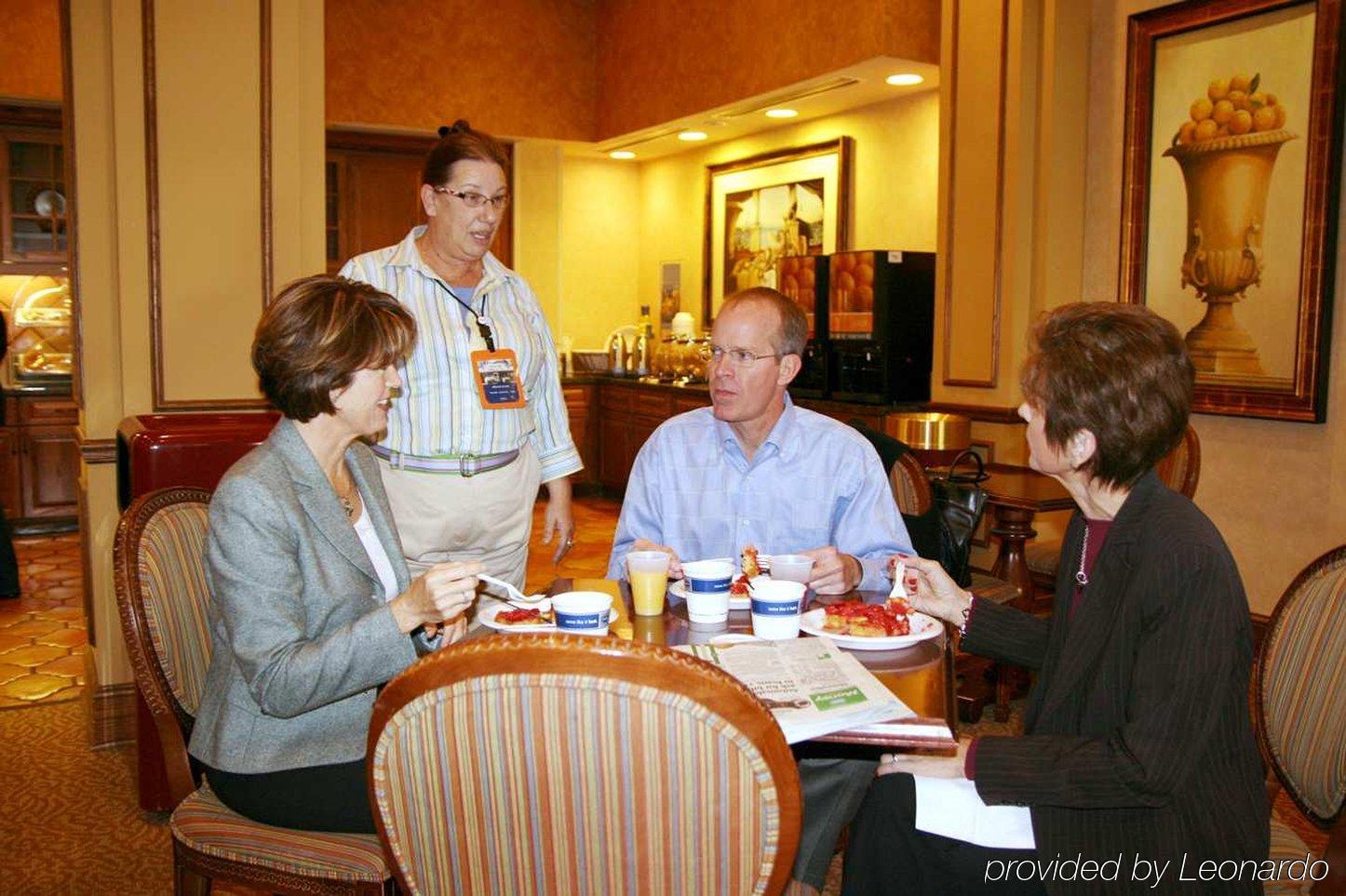 Hampton Inn & Suites St. Petersburg/Downtown Restoran foto
